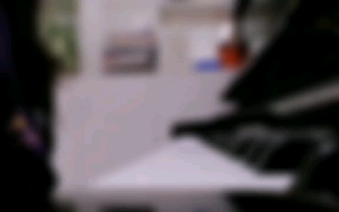 "I'm waiting .″ 什么？ "爱慕未停"