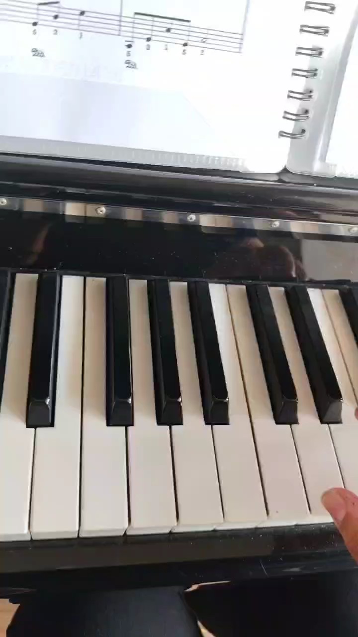 无名的人右手