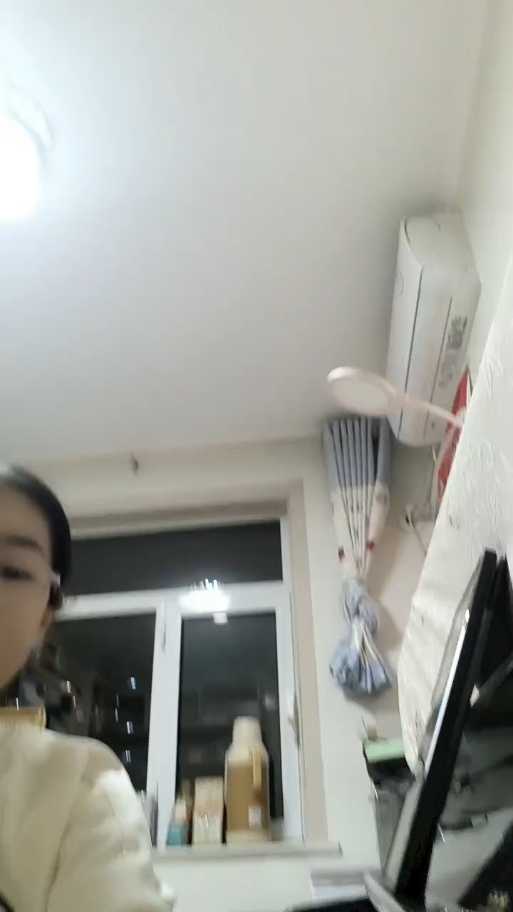 忘了这首歌叫啥了，有错音，就这么着吧