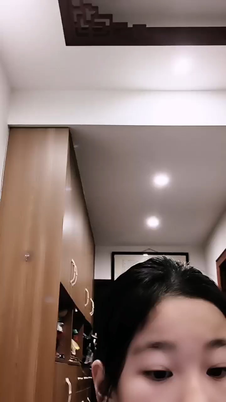 我觉得用了这个后弹琴也弹的好弹了。
