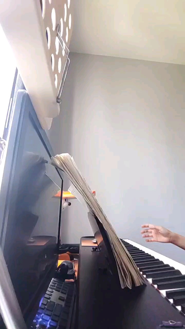 不太熟，不喜勿喷🤭