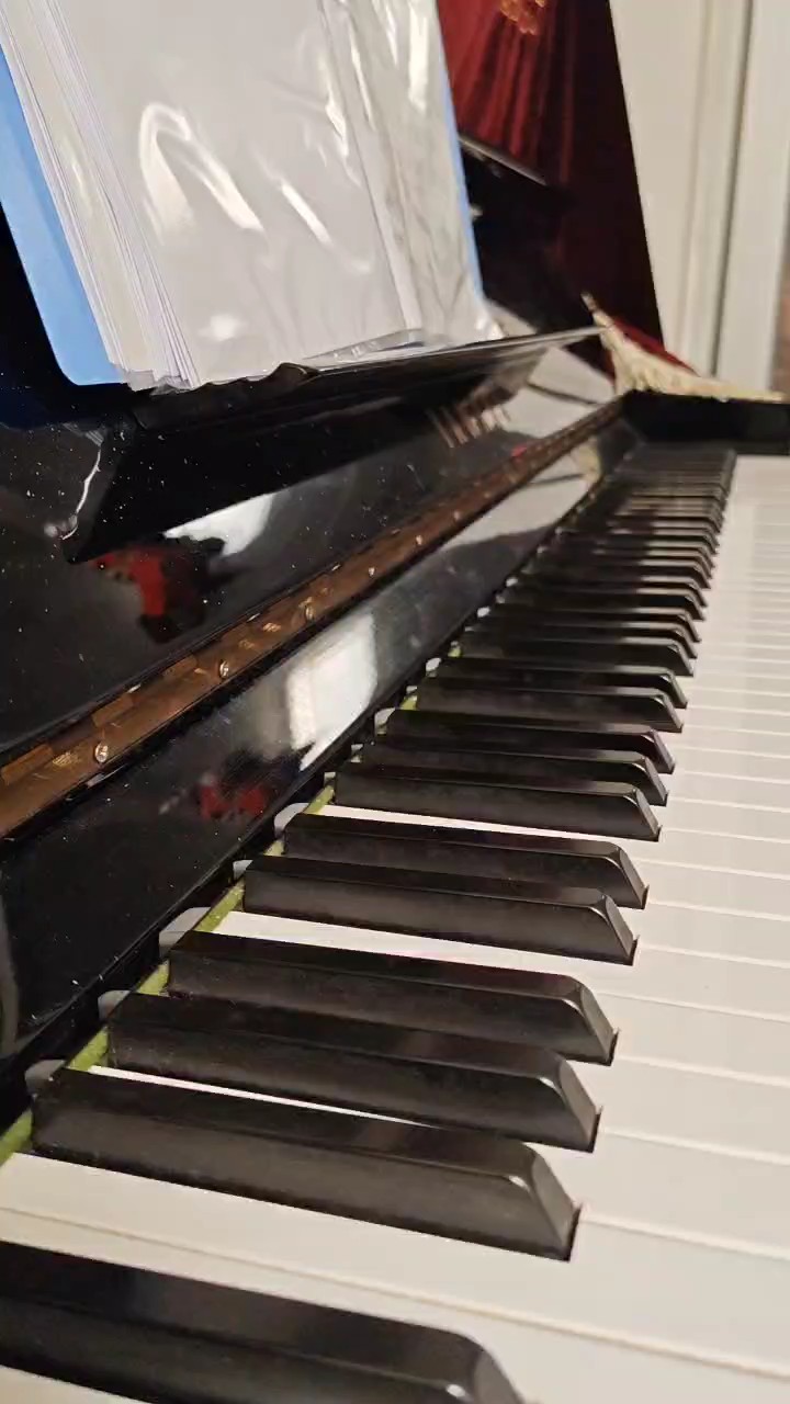 海愿真的很好听
在原谱的基础上稍微改动了一点