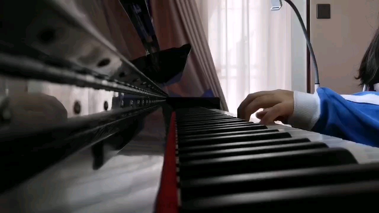 没学过钢琴，不喜勿喷