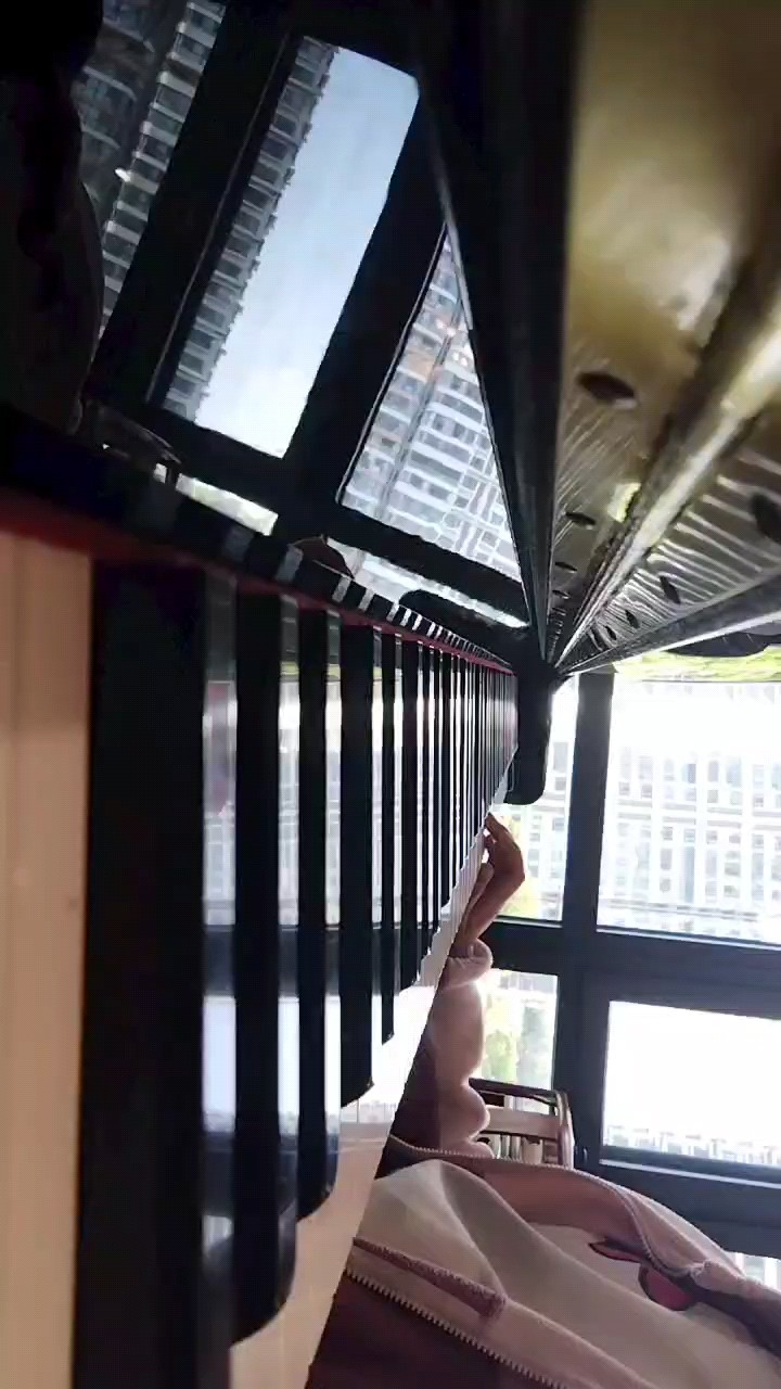 只弹了一页📃