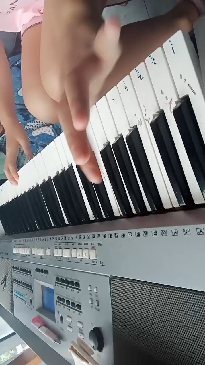 不是很熟练。