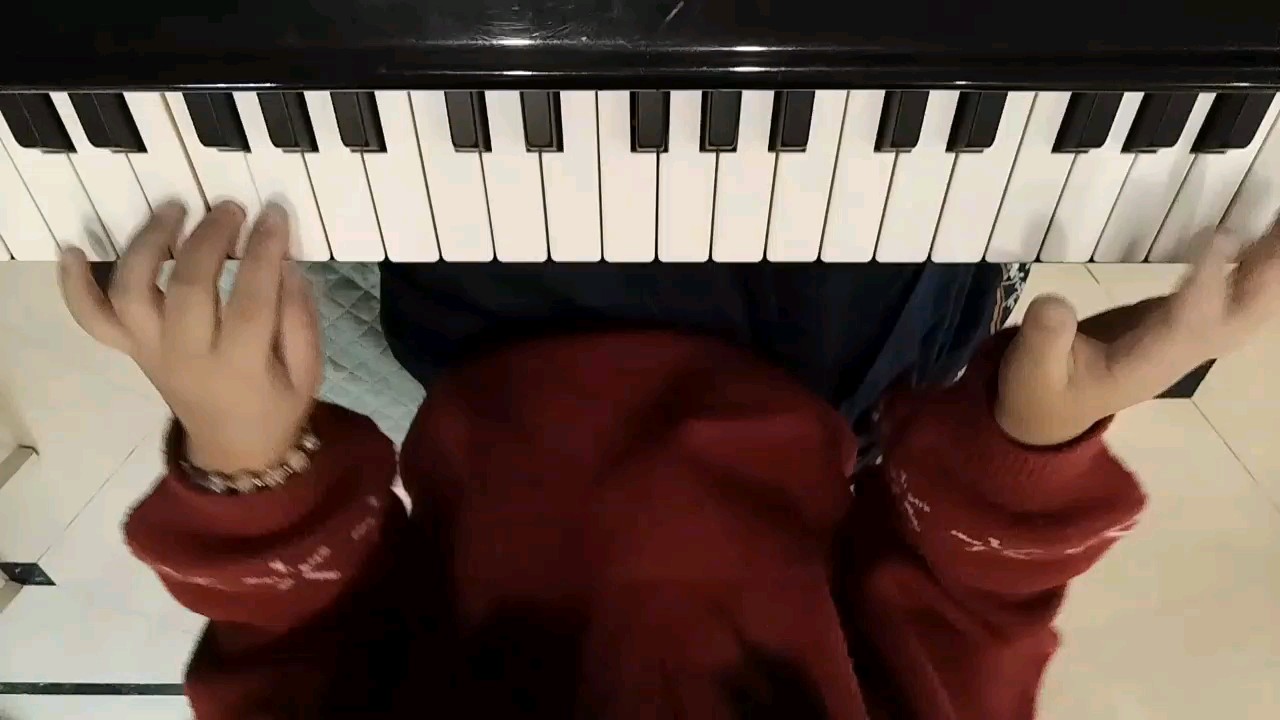 嗯，对，我的小胖手