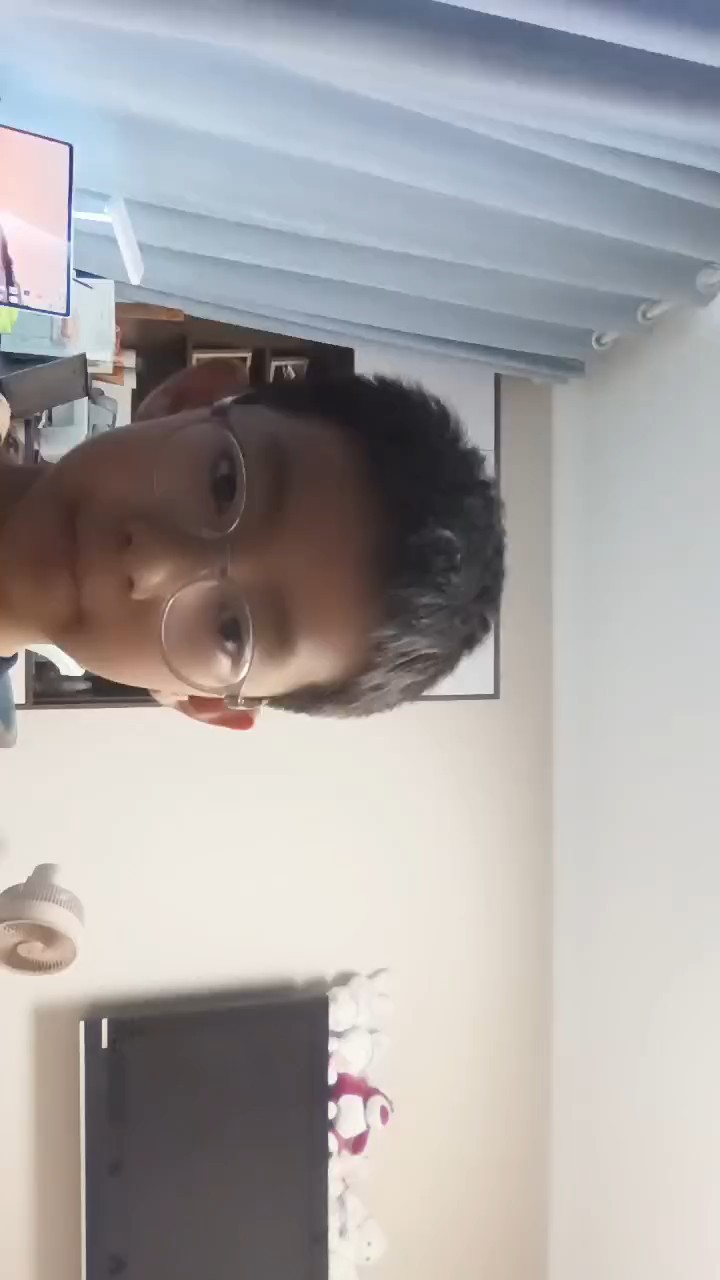 呵呵😒😒😒😒