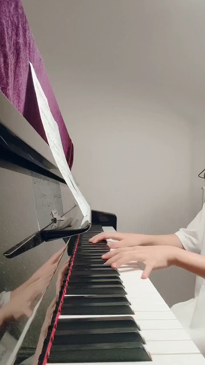 婉转哀戚的东方《诀别书》旋律，遇上神秘奔放的《埃及摇》节奏，会碰撞出怎样的火花？