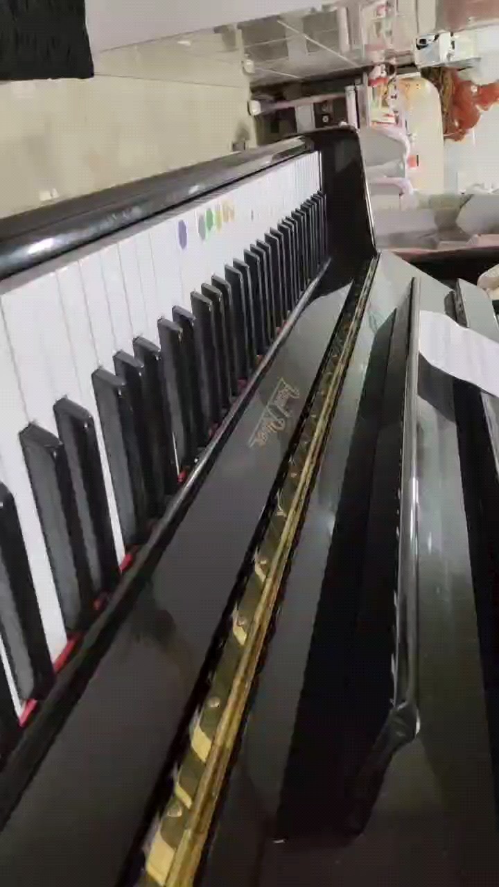 只弹了一小段