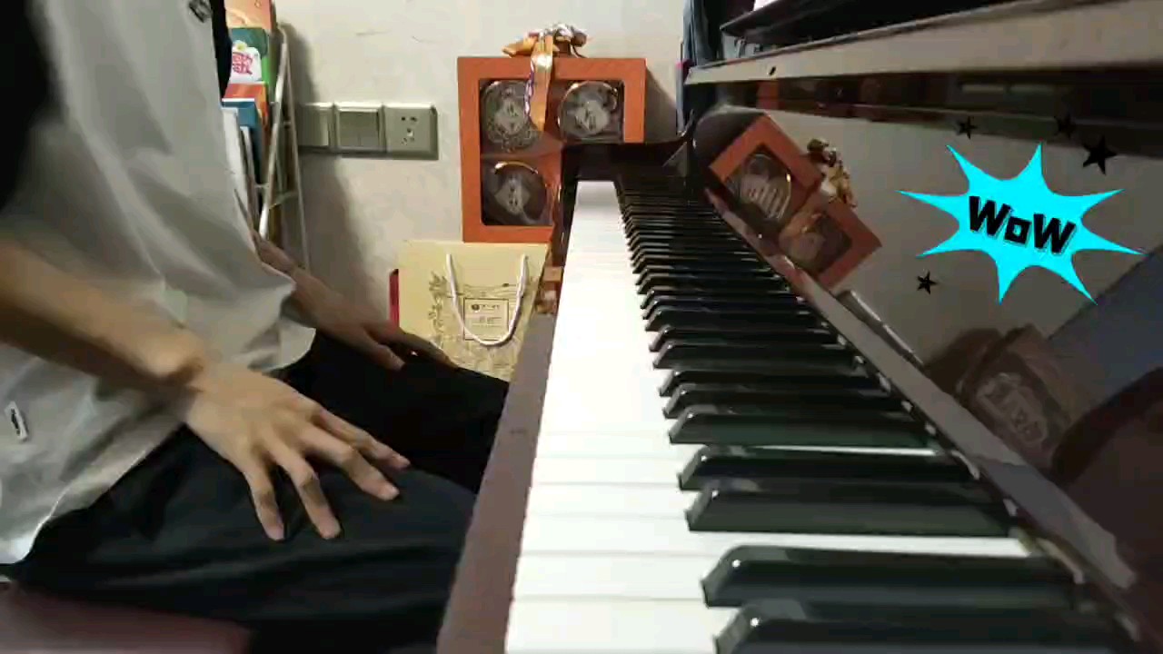 三年不弹琴，回归第一首歌。手感一般，但还是可以的哦🤭