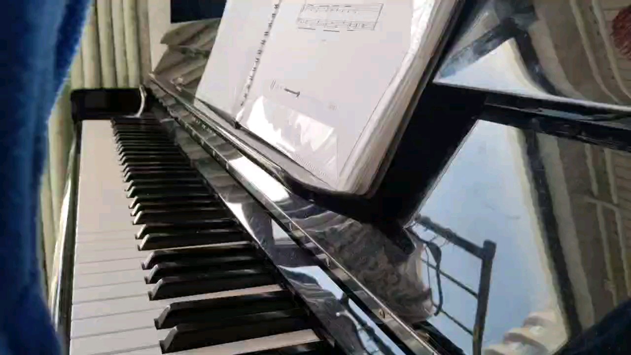 初弹钢琴，请多指教。