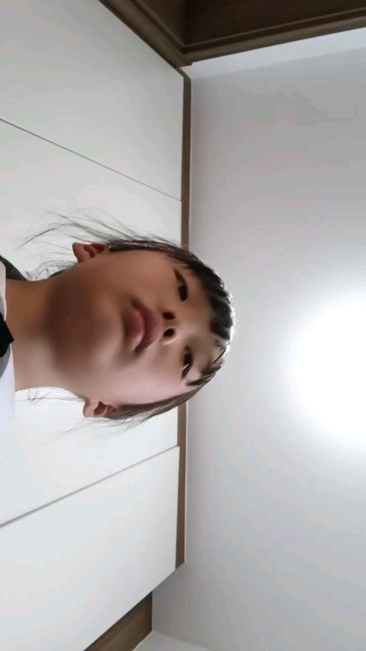 嗯嗯，左手没学。