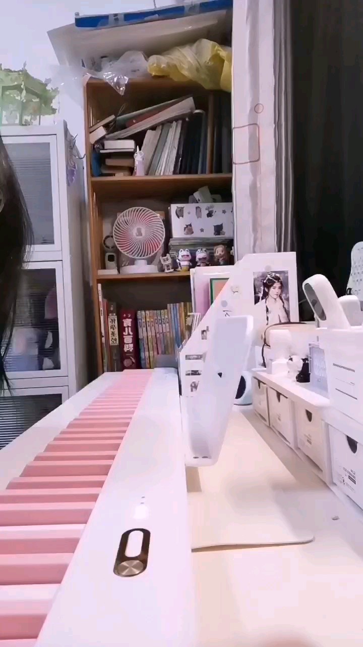 业余看见专业选手的救赎感😇指法琴谱手势样样不会，调查中你真的太懂我了🥺