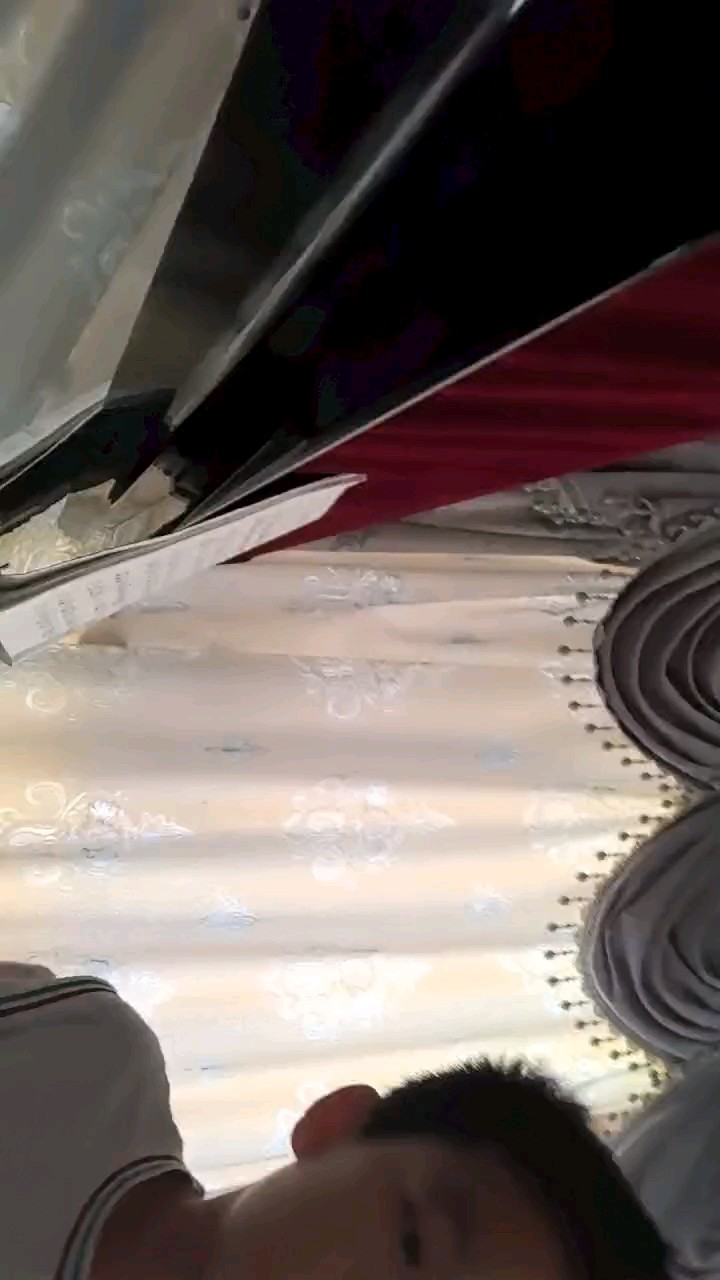 我不是故意的弹错的。😔😔😔