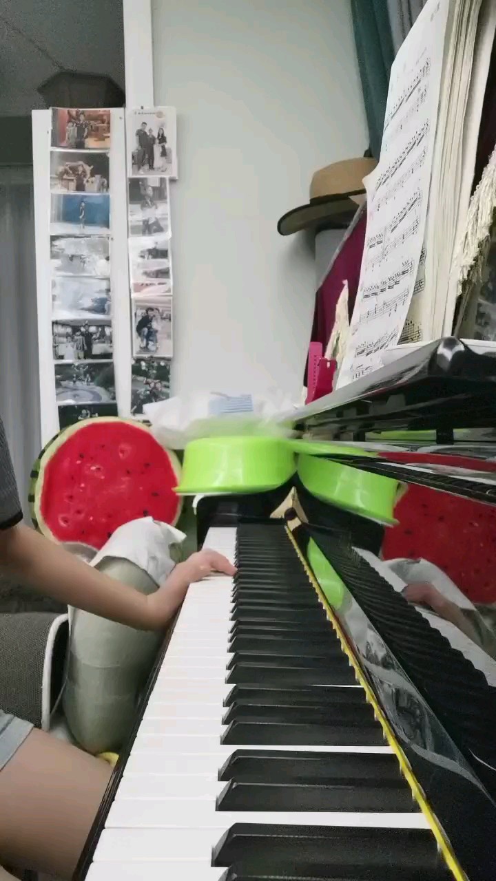 这首曲子真好听👍👍