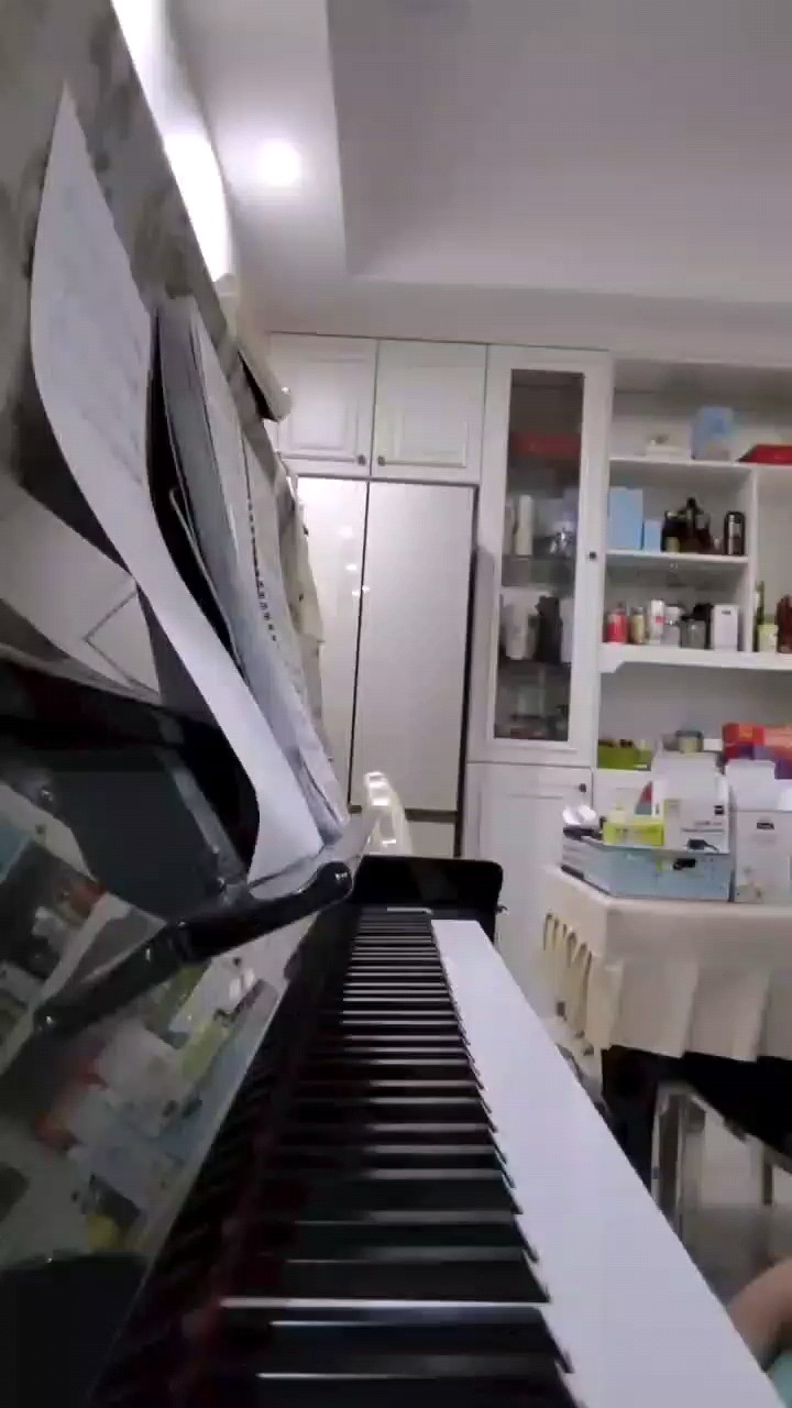 海的那边是……