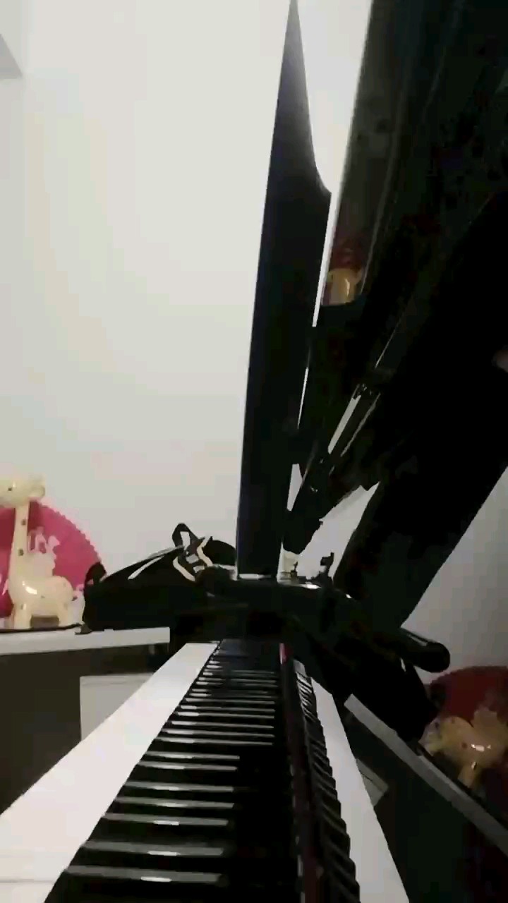 UT四首曲子，最后一首提示是屠杀线