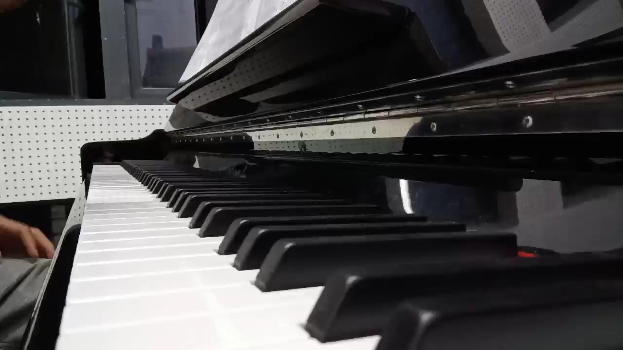 第一首自学学会的曲子，多多请教