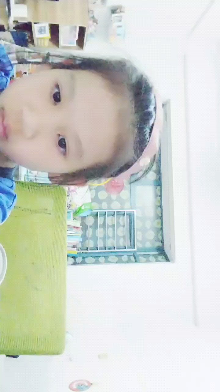 很好听，但是有点卡。😘😘😘