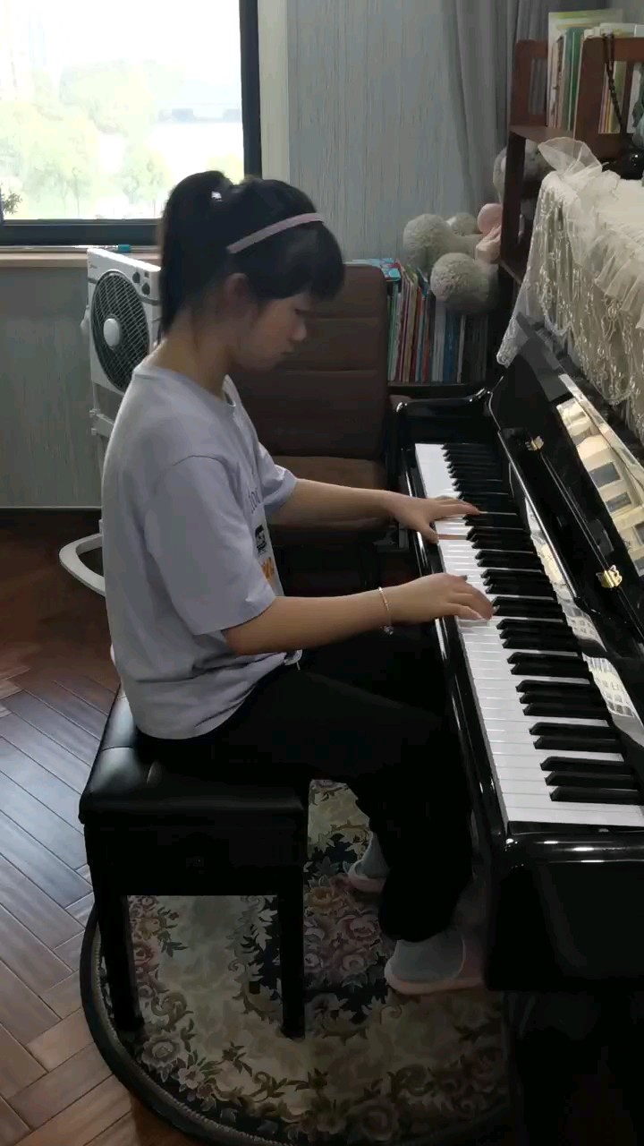 考级练习了好久，聘请大师指点！