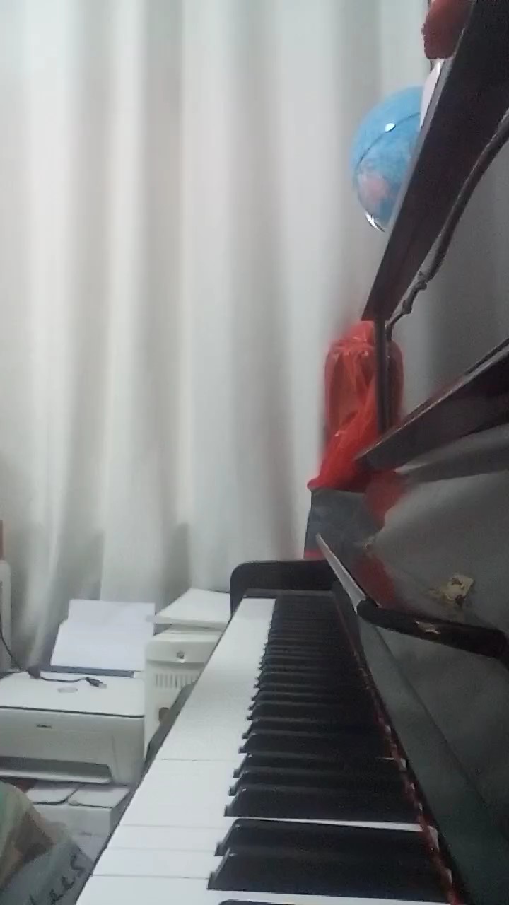 有瑕疵报一思,,Ծ^Ծ,,