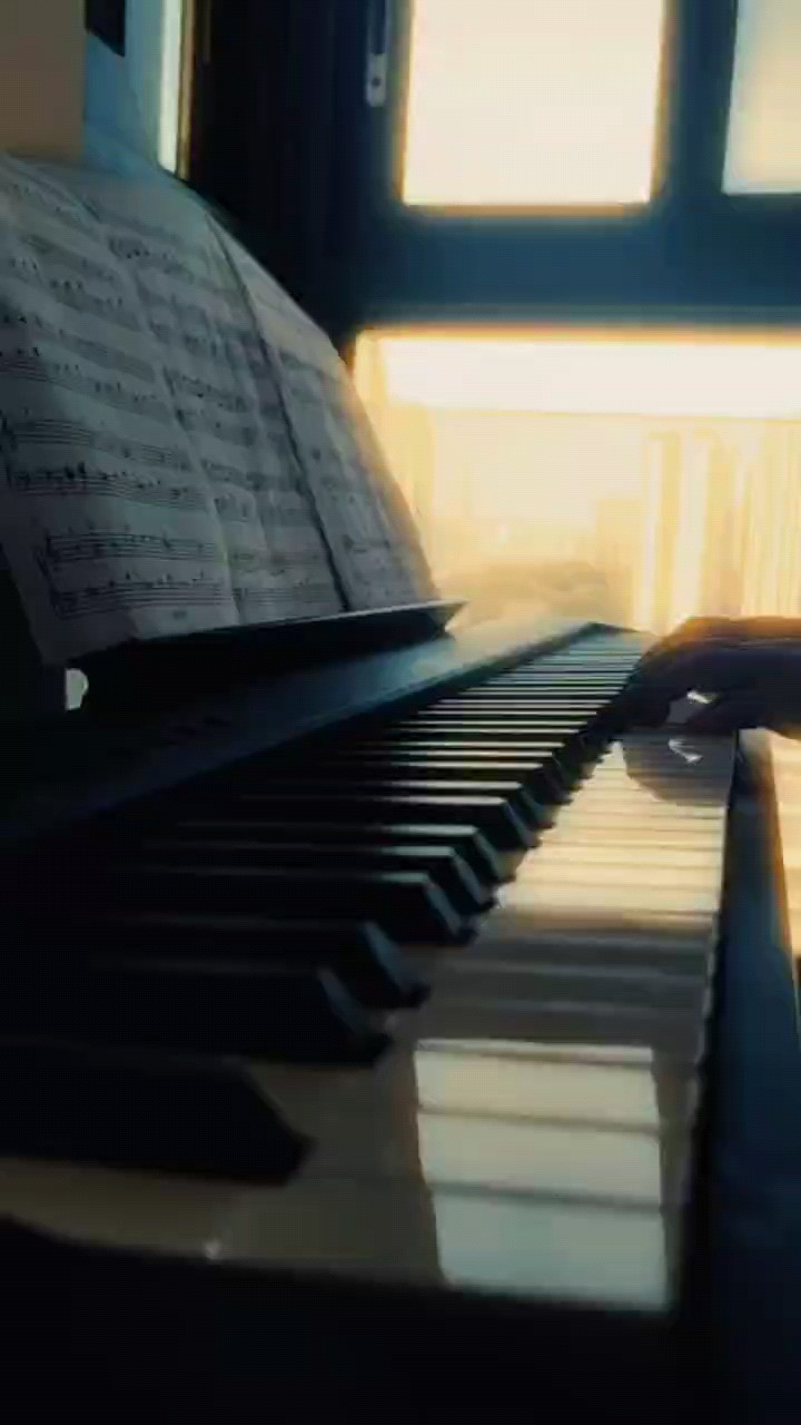 圆舞曲也可以很浪漫