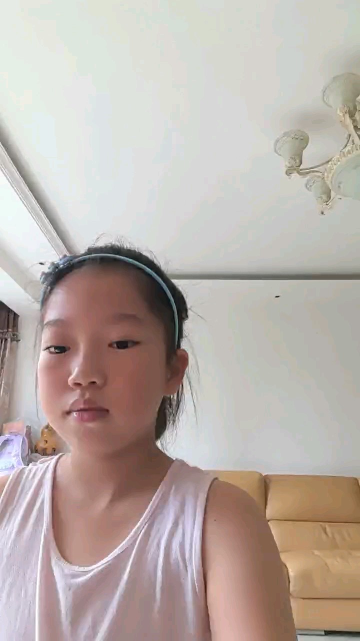 大家好，这是我谈的就是哪吒，我刚开始谈可能会有点卡，但是我已经尽力了，我可能以后谈的比现在还好。感谢大家的支持，我会继续努力的。😁